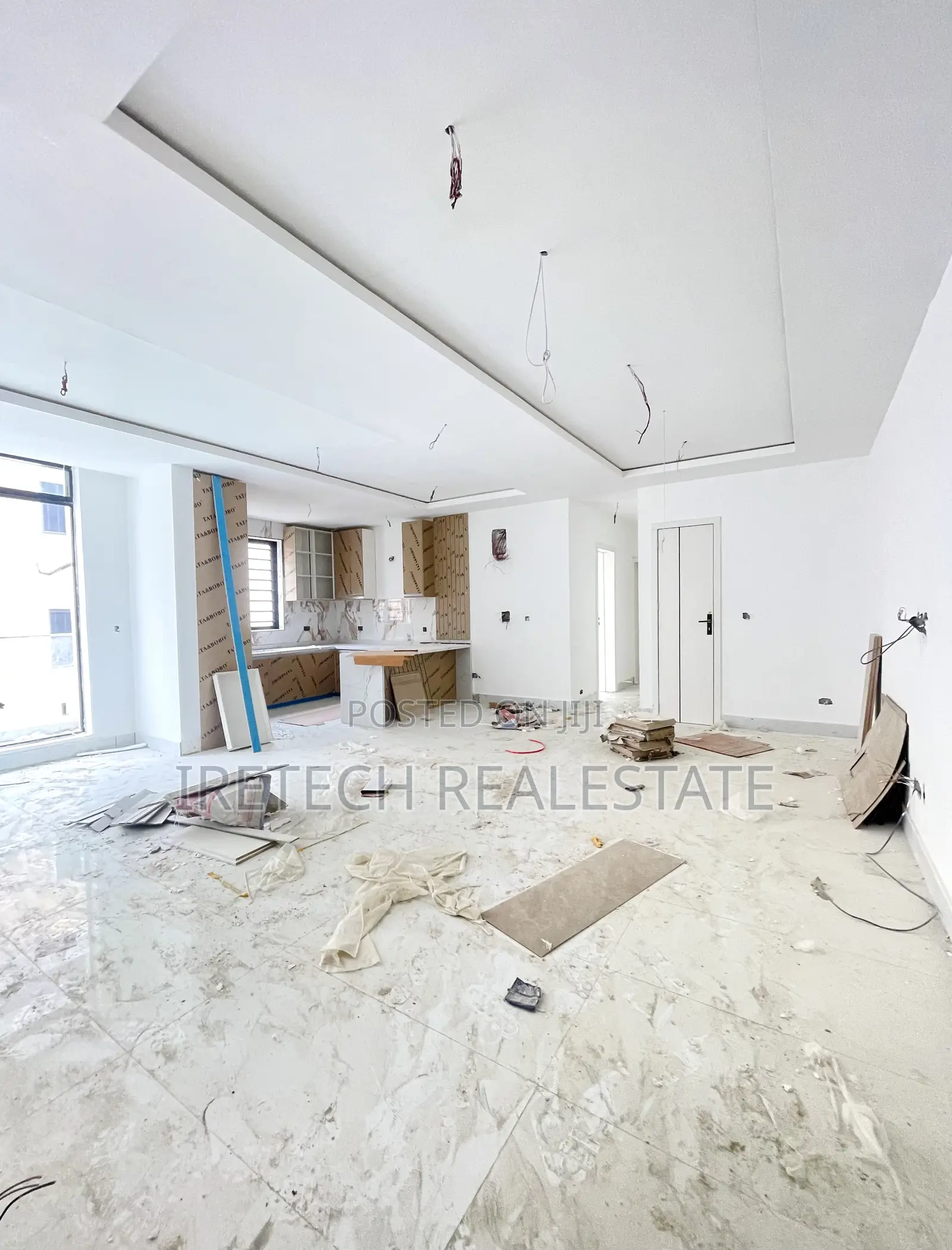 Luxury Serviced 2 Bed With Elevator And Fully Equipped Gym