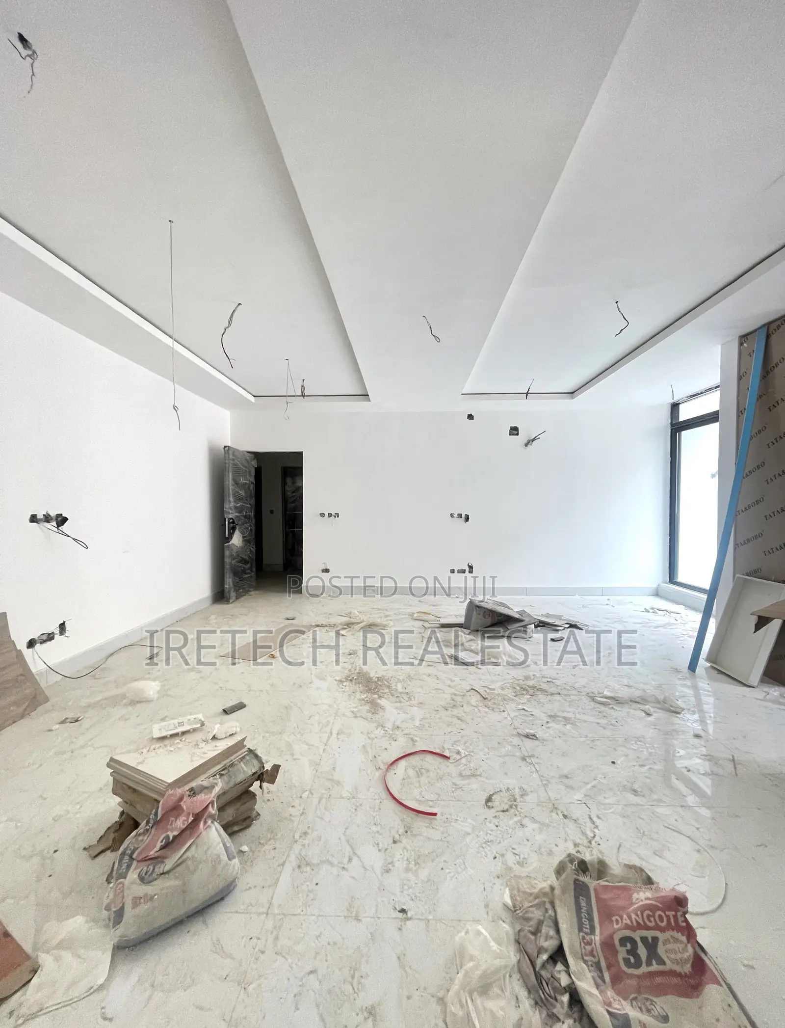 Luxury Serviced 2 Bed With Elevator And Fully Equipped Gym