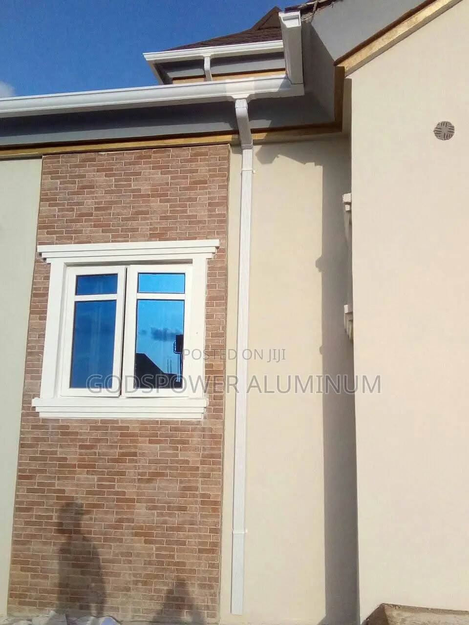 Rain Gutter
