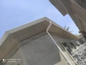 Rain Gutter