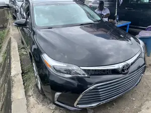 Toyota Avalon 2016 Black