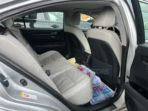 Lexus ES 350 FWD 2016 Silver