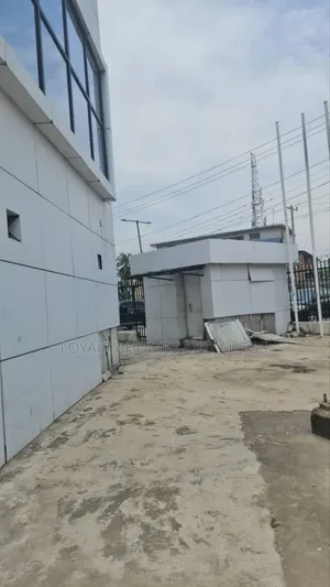 Commercial Property (Old Bank) for Long Lease