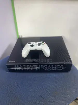 Xbox 1 500gig Standard Edition