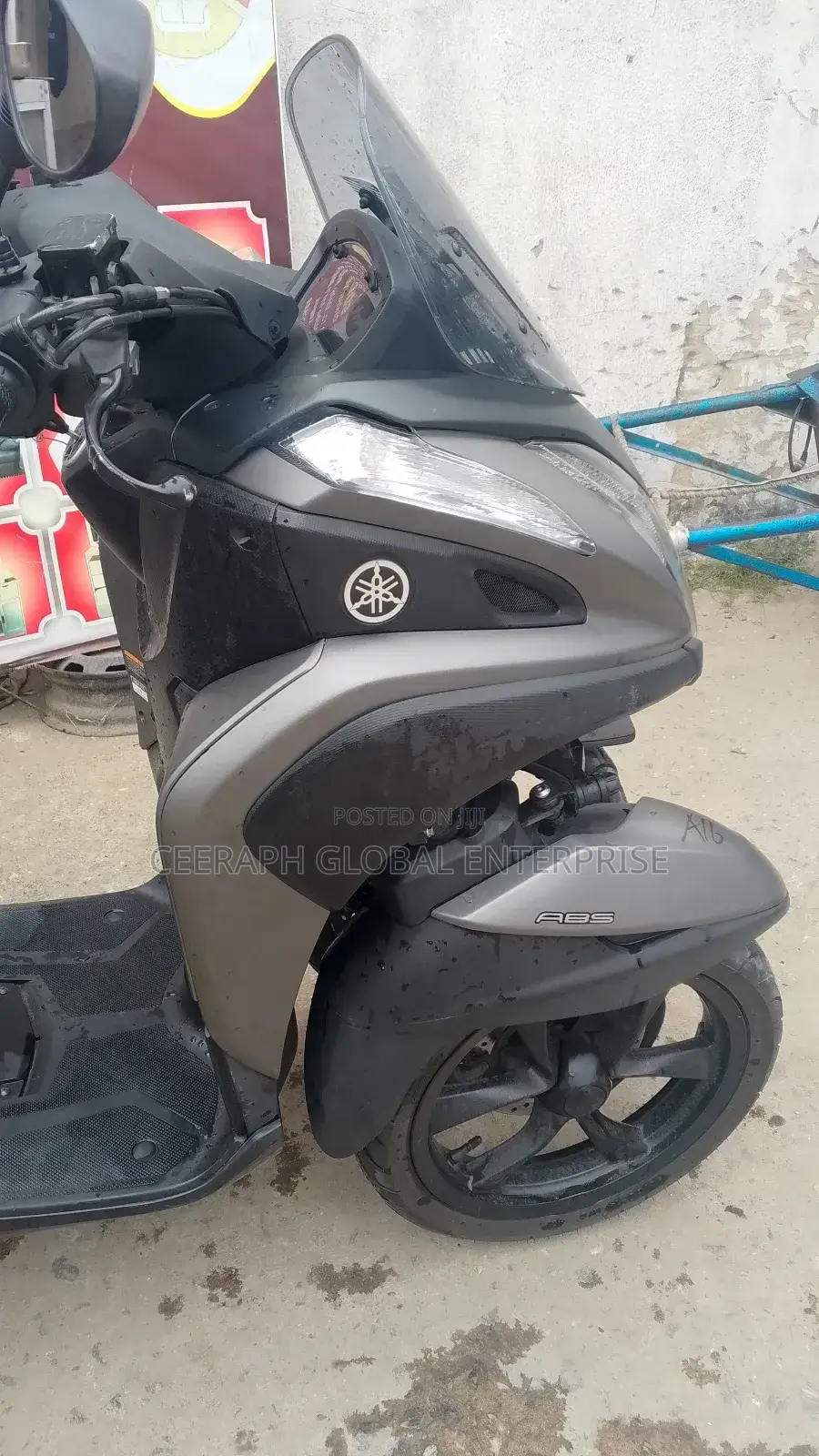 Yamaha 2017 Black