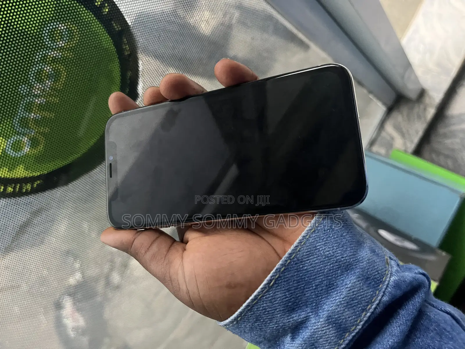 Apple iPhone X 64 GB White