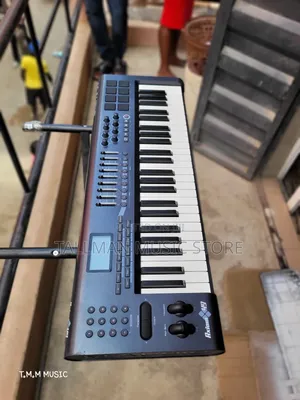 Maudio Axiom49