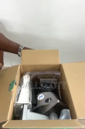 Solar CCTV Camera With Dual Screens – No Power Needed!