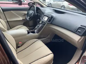 Toyota Venza 2012 Brown