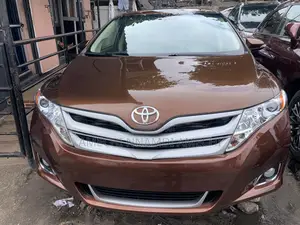 Toyota Venza 2012 Brown