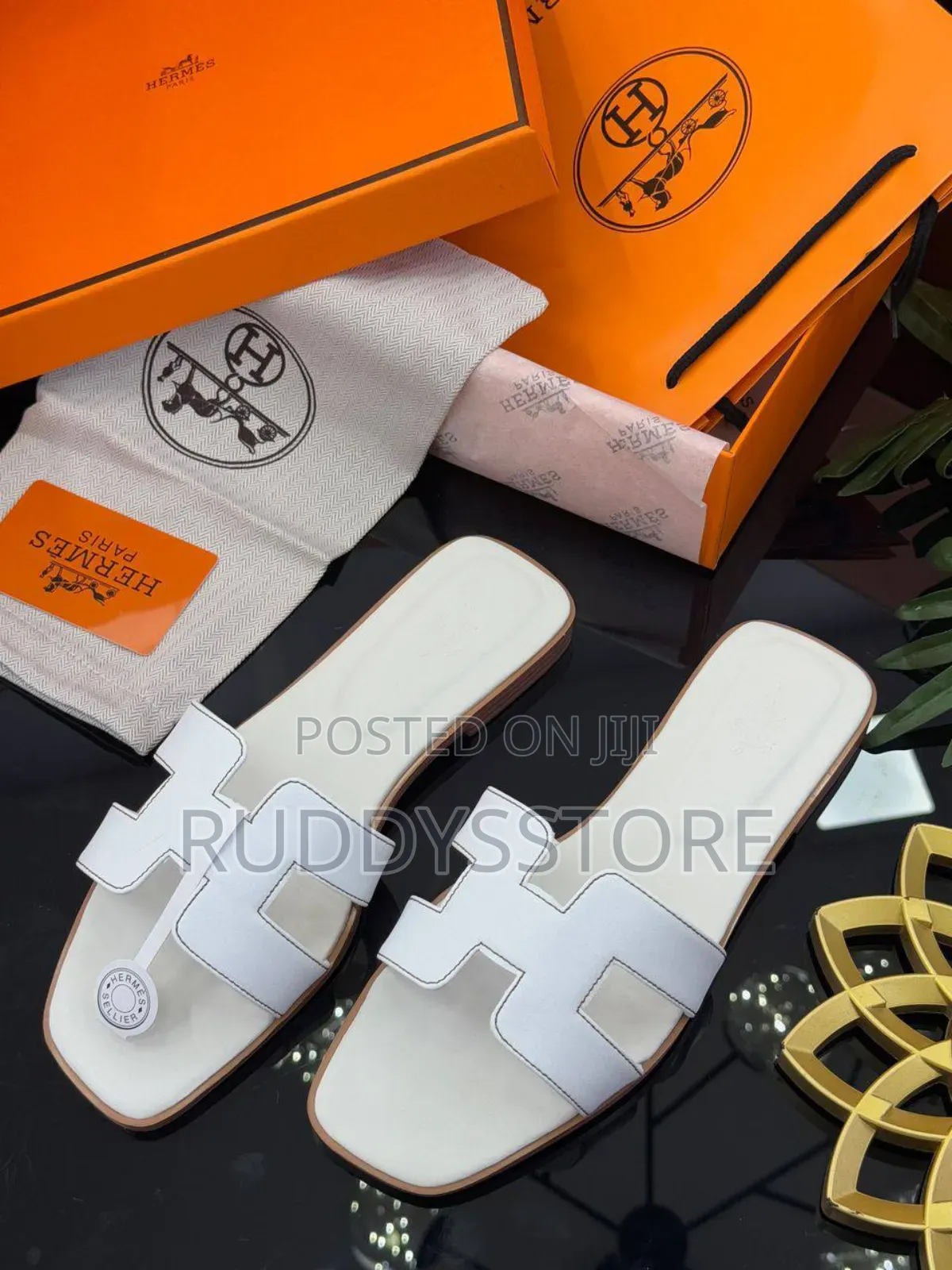 Ladies’ Fashion Sandals Slippers | Comfortable Trendy Styles