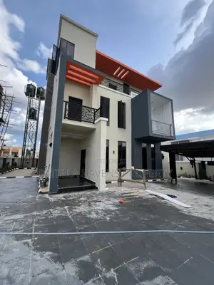 6bdrm Duplex in Apo Resettlement for sale