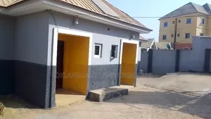 2bdrm House in Crd Estate, FHA for sale