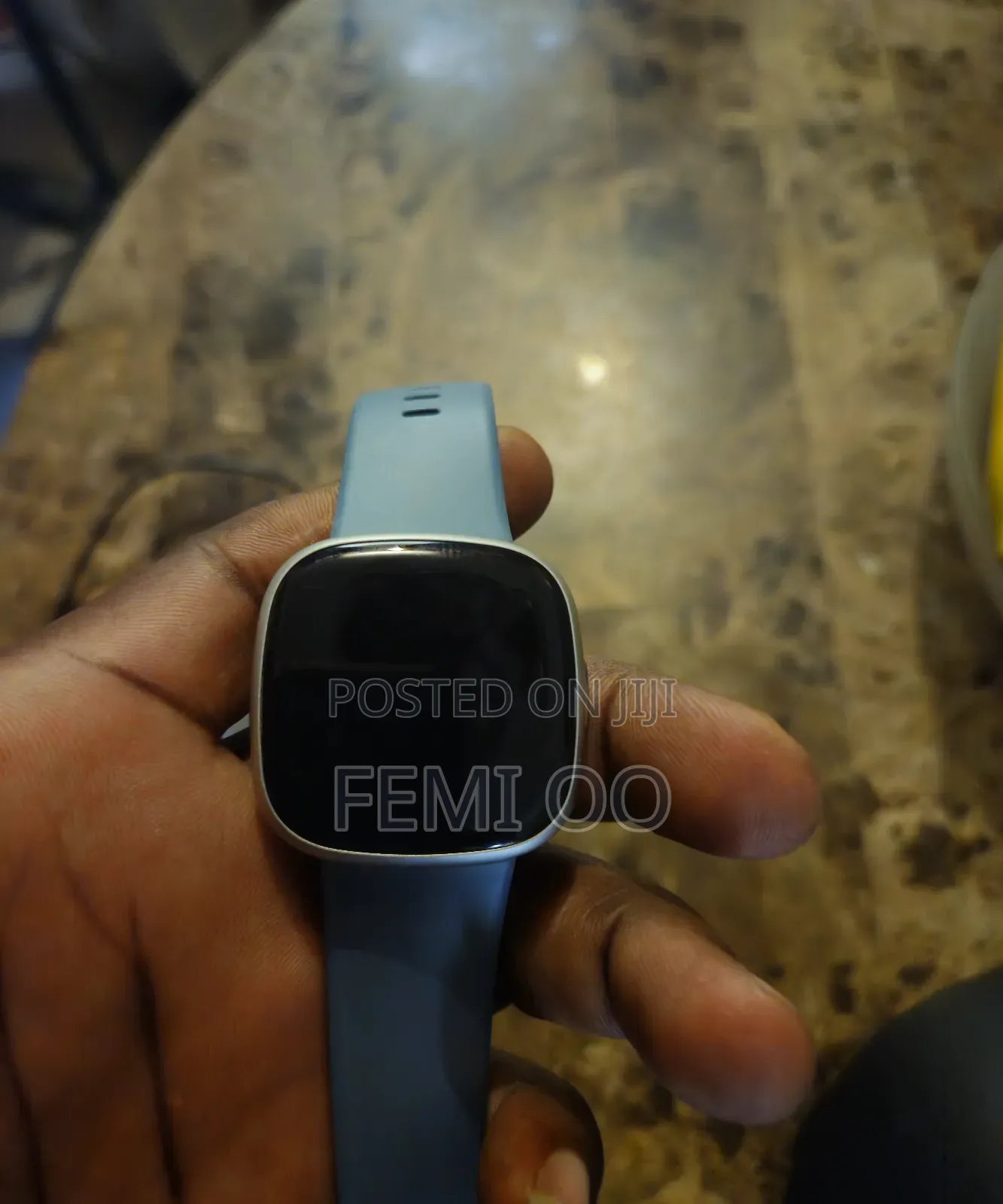 Fitbit Versa 4