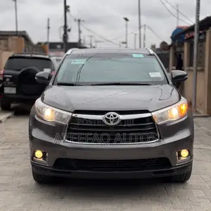 Toyota Highlander Limited V6 4x4 (3.5L 6cyl 6A) 2016 Gray