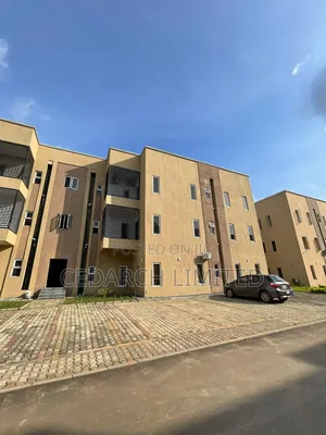 6bdrm House in Lugbe District for sale
