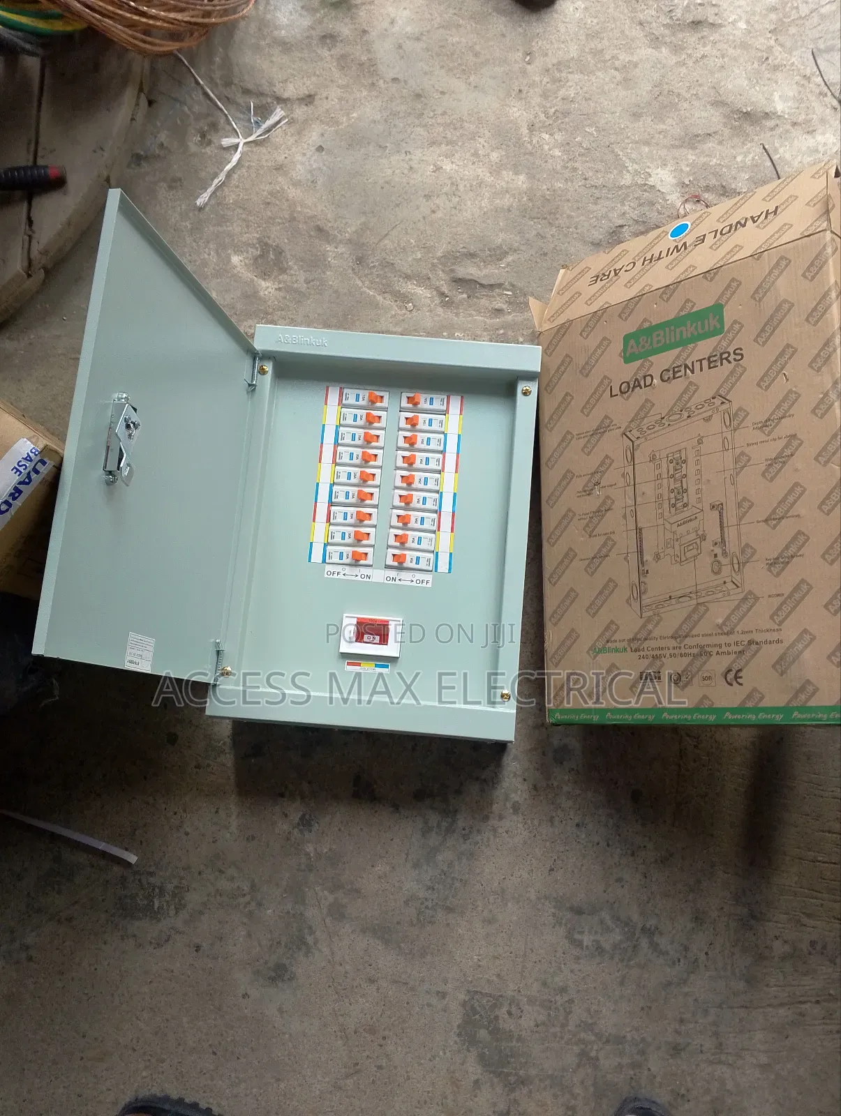 Distribution Board 12 Ways