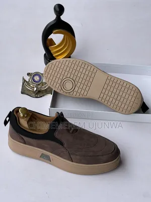 Flat Shoe With Class