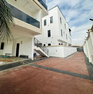 4bdrm Duplex in Magodo Phase 2 Lagos for sale