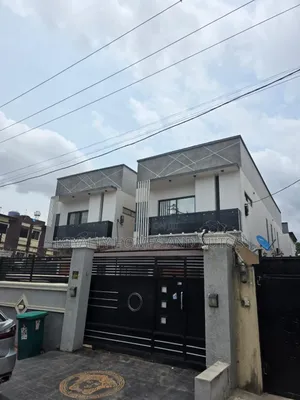 Furnished 4bdrm Duplex in Ikeja for sale