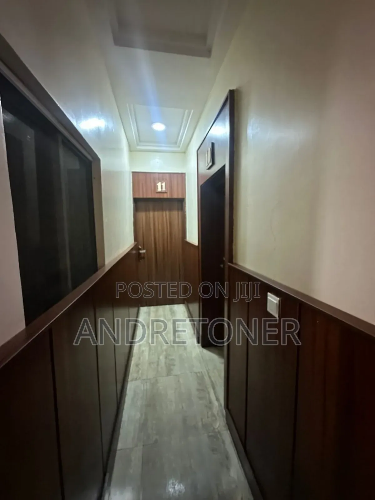 20 Rooms Hotel