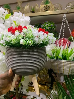 Big Table Flowers 