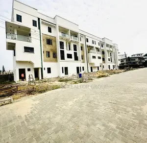 4bdrm Maisonette in Opebi Ikeja Lagos for sale