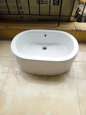 Oval Pedicure and Mani Cure Bowls