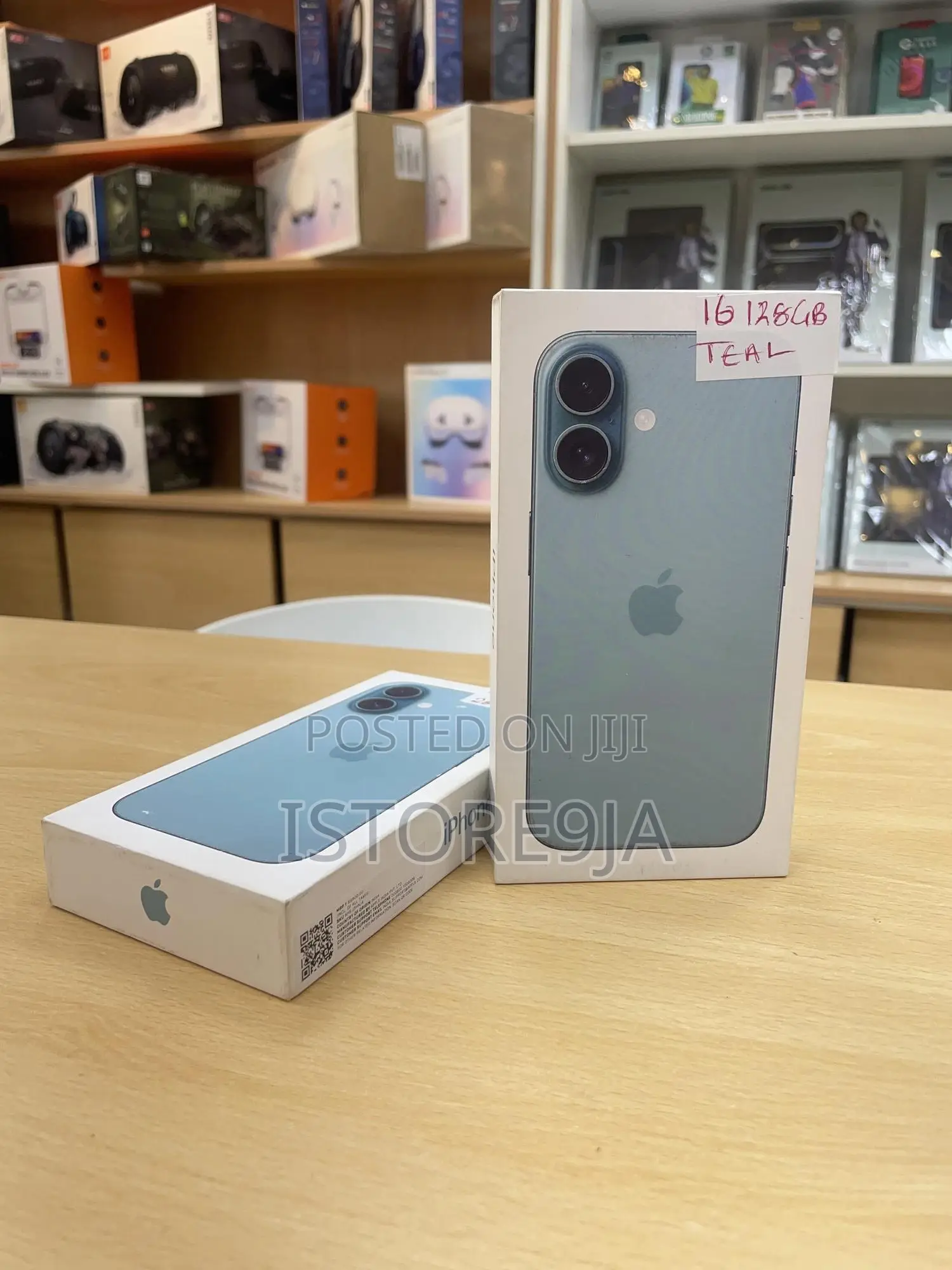New Apple iPhone 16 128 GB
