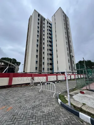 2bdrm Block of Flats in Eric Moore Heights, Bode Thomas for sale