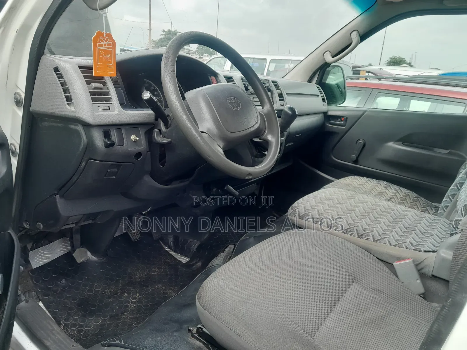 Toyota HiAce 2008 White