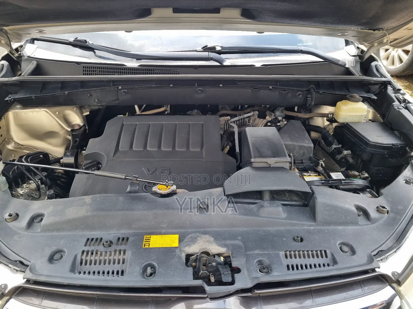 Toyota Highlander XLE 4dr SUV (3.5L 6cyl 6A) 2015 Gold