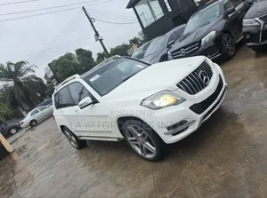 Mercedes-Benz GLK-Class 350 4MATIC 2011 White