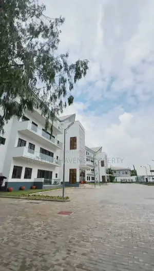 Commercial Space for Large Staff for Rent in Asokoro