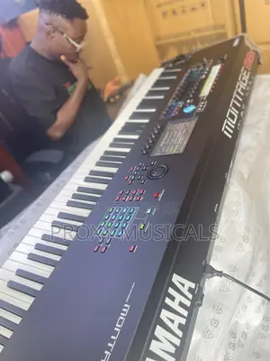 Yamaha Montage M8x Keyboard
