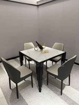 High Quality Dining Table With Four Chairs