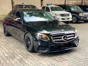 Mercedes-Benz E300 2017 Black