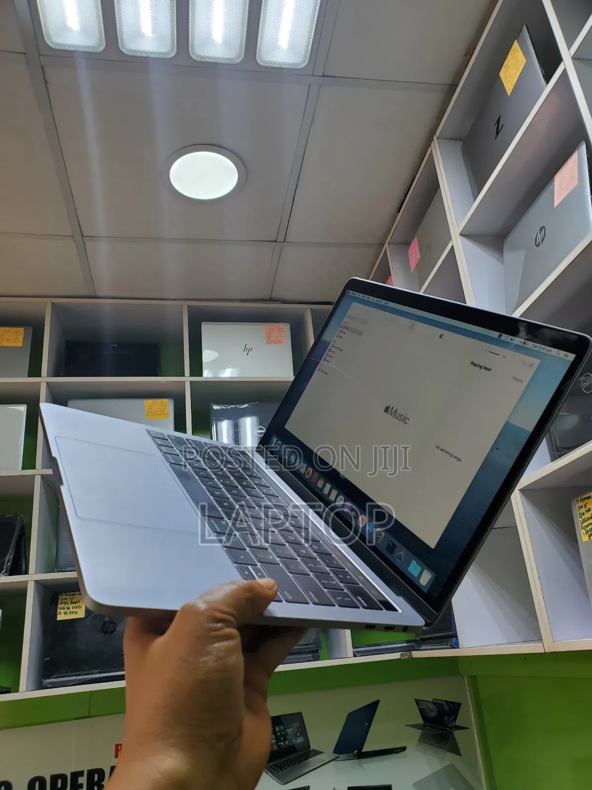 Laptop Apple MacBook Pro 2019 16GB Intel Core I7 SSD 1T