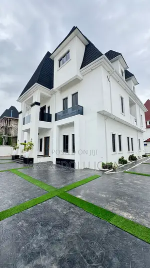 6bdrm Duplex in Karsana for sale