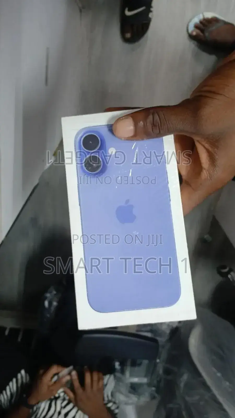 New Apple iPhone 16 128 GB Blue