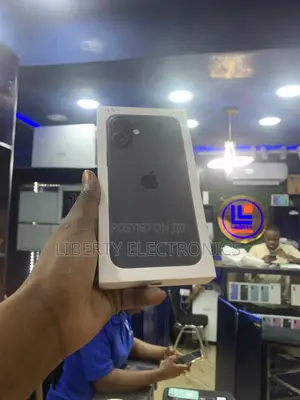 New Apple iPhone 16 Plus 128 GB Black