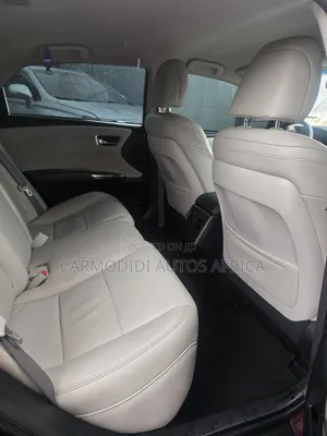 Toyota Avalon XLE Sedar FWD (3.5L 6cyl 6A) 2013 Burgundy