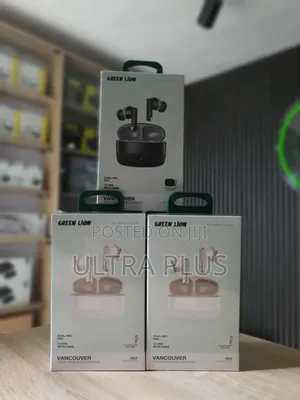 Green Lion Vancouver Earbuds