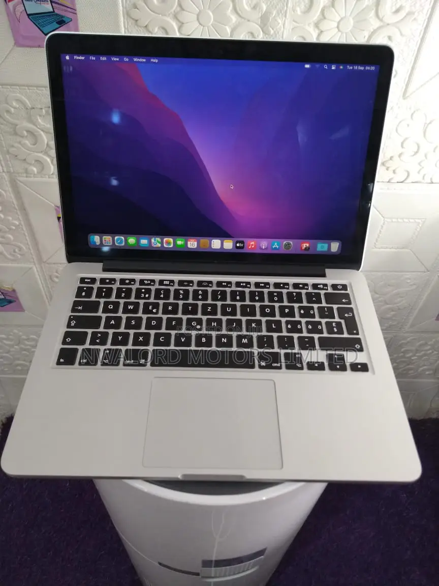 Laptop Apple MacBook Pro 8GB Intel Core i5 SSD 256GB