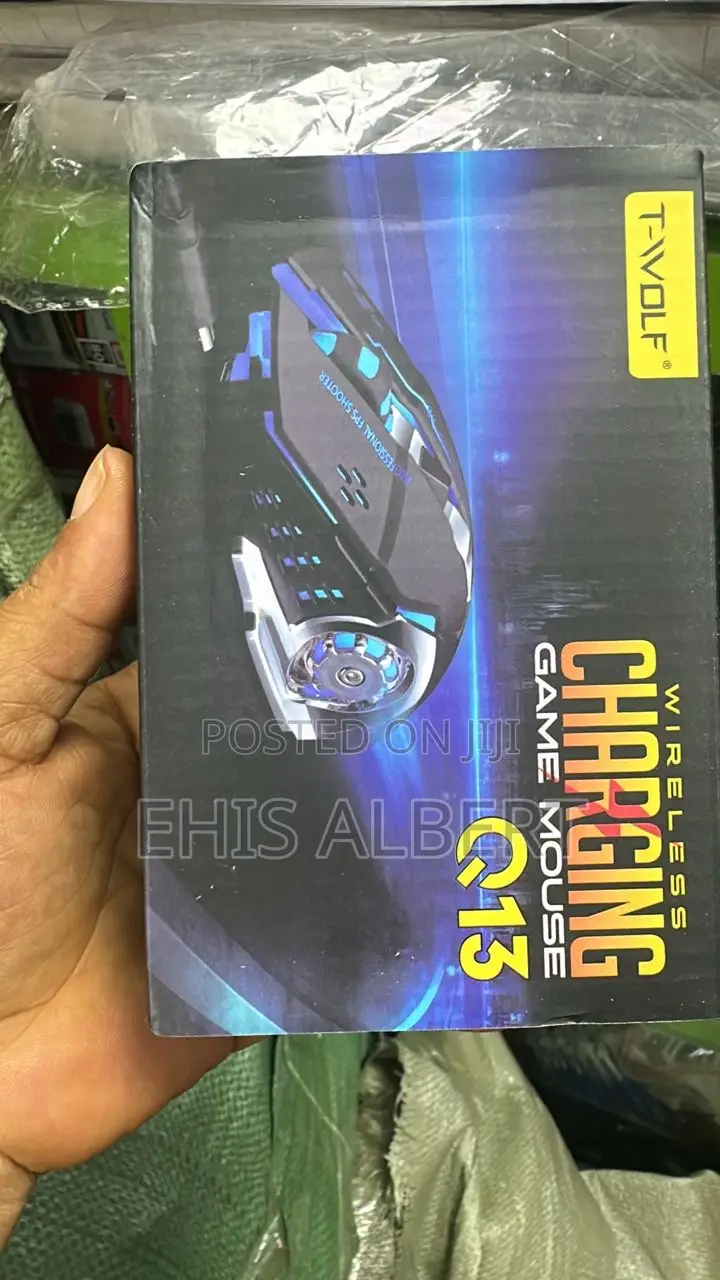 Wireless Charging Gaming Mouse Q13