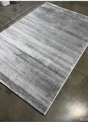 Smooth Gray Center Rug