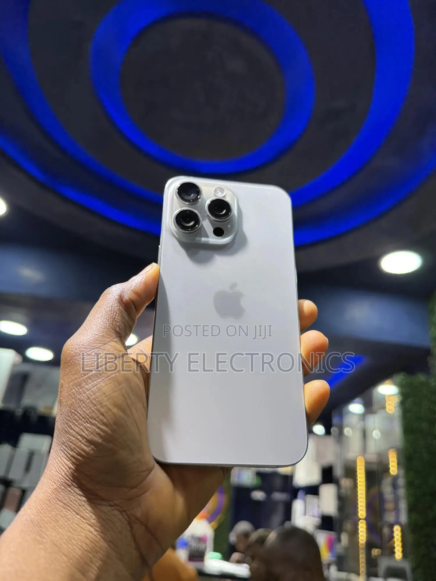 Apple iPhone 15 Pro Max 256 GB