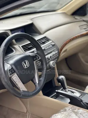 Honda Accord 2010 Black