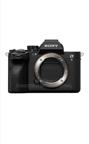 Sony Alpha7r v Full-Frame Mirrorless Camera
