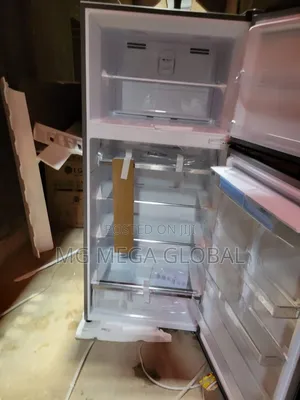Hisense 548l Refrigerator Water Dispenser